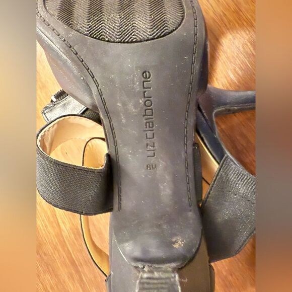 Liz Claiborne size 8 Black Crisscross Strap Heels - Picture 9 of 10